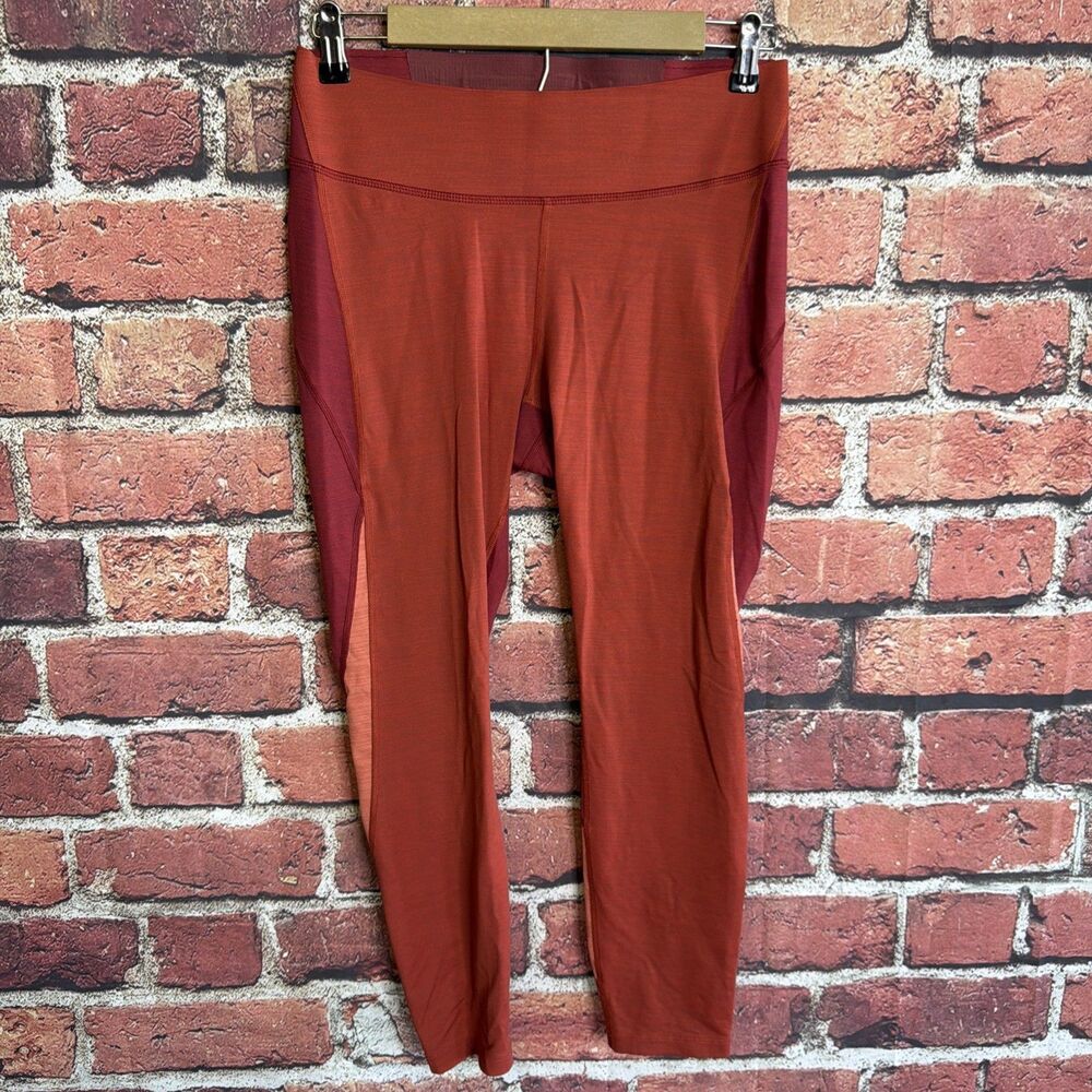 Outdoor Voices Womens Large Red Leggings